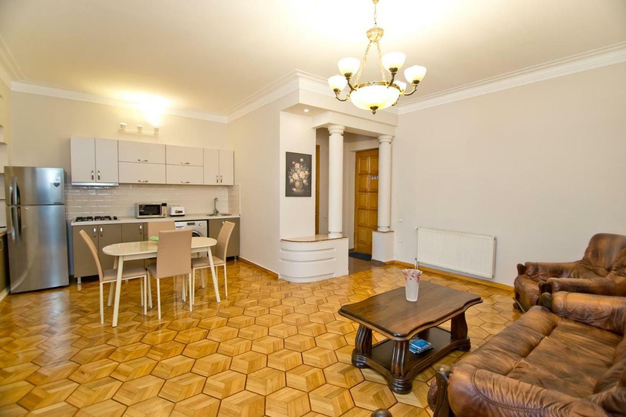 Seaside Luxury Apartment Batumi Exterior foto